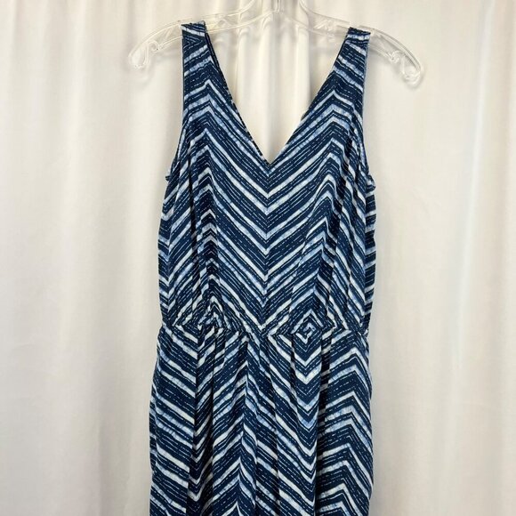 Gap Wide Leg Jumpsuit Sleeveless Blue/White Chevron Size XS Pockets - Picture 2 of 8